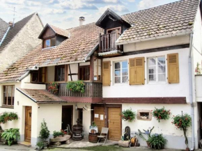 Maison spacieuse à Ingersheim avec vue sur la montagne